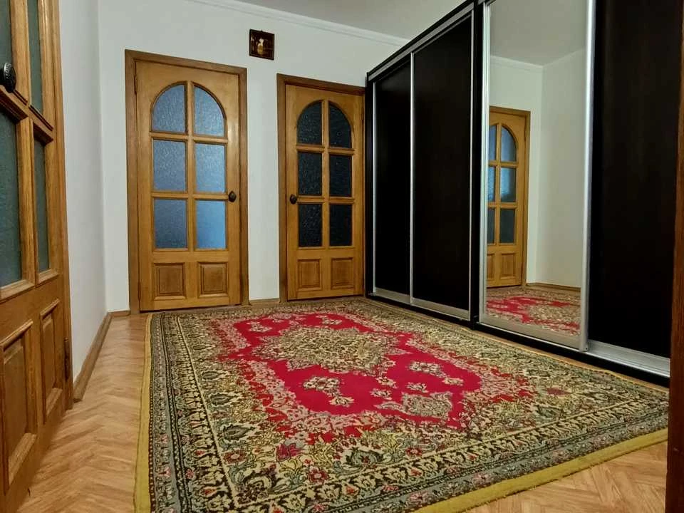 Apartment. Kharkiv, Zubareva St.