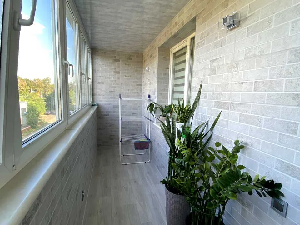 Apartment. Kharkiv, Heroiv Kharkova Ave. (Moskovskiy)