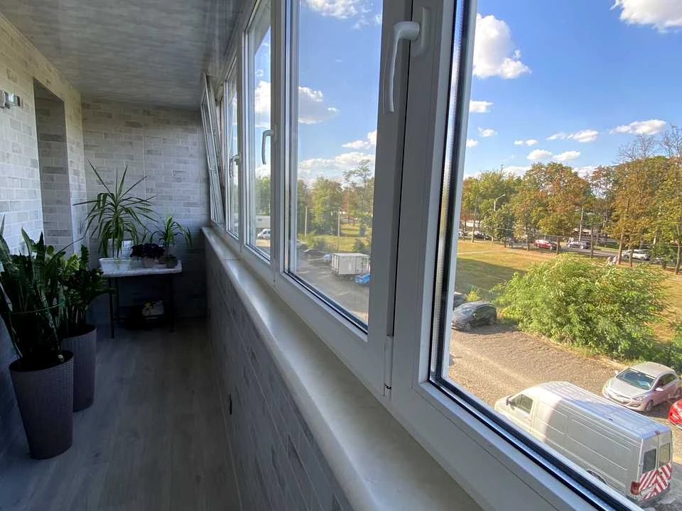 Apartment. Kharkiv, Heroiv Kharkova Ave. (Moskovskiy)