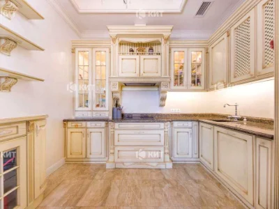 Apartment. Kharkiv, European St. (Novgorodska)