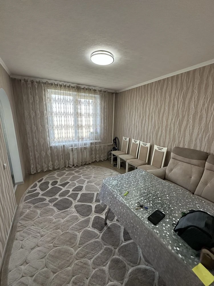 Selling 3-room apartment 10/12 on Alekseevka (Solnechnaya) Certificate