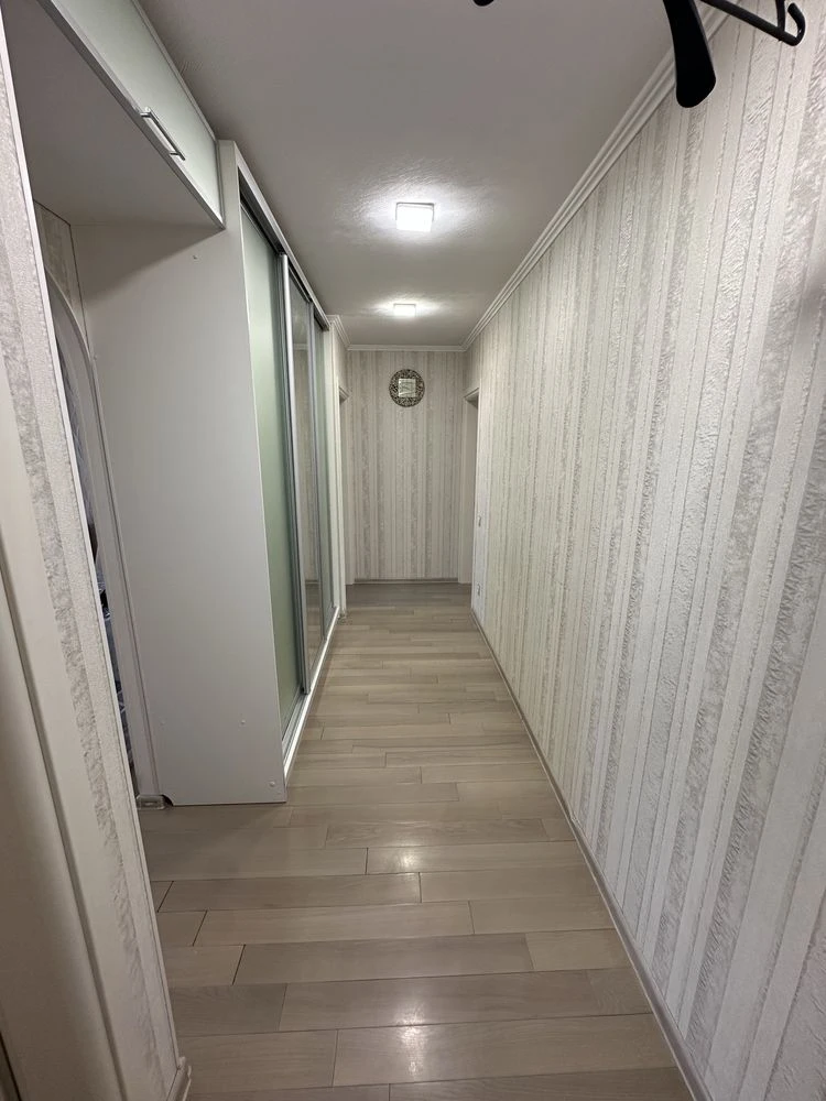 Selling 3-room apartment 10/12 on Alekseevka (Solnechnaya) Certificate