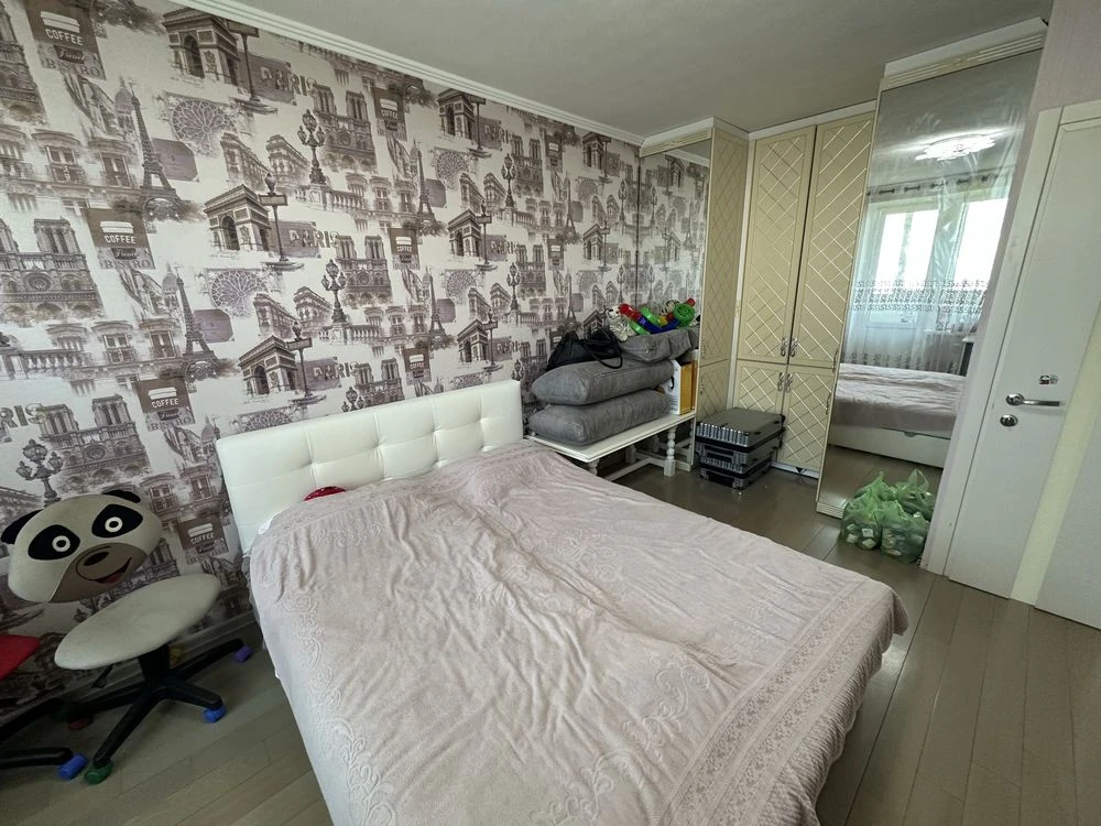 Selling 3-room apartment 10/12 on Alekseevka (Solnechnaya) Certificate