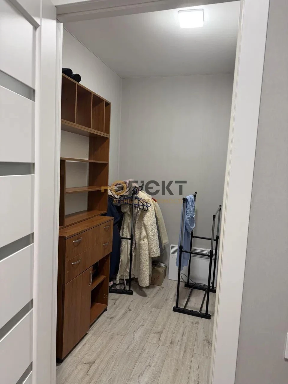 Spacious 1-room apartment for sale, Mira-1 residential complex, 44 m2, EUR
