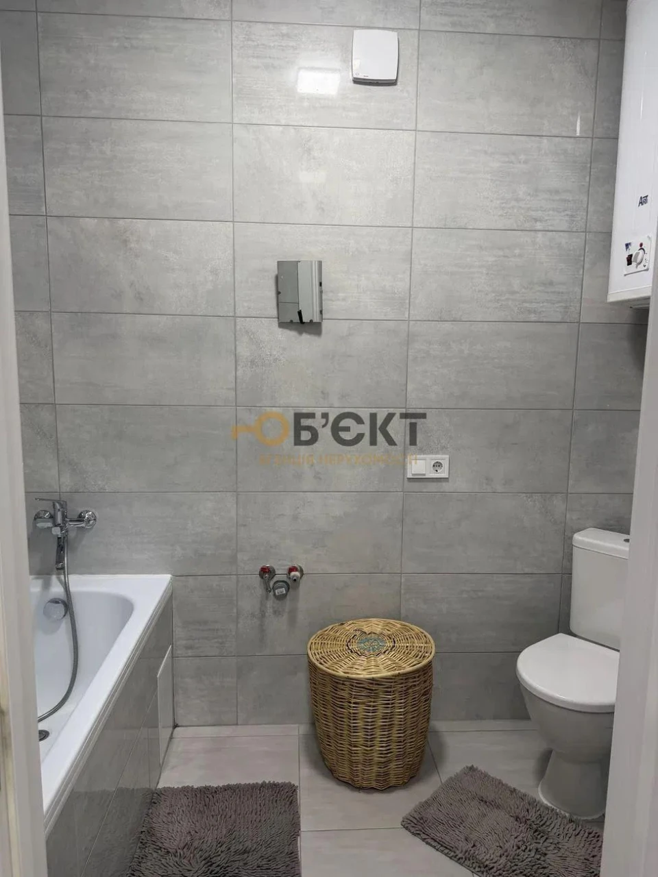 Spacious 1-room apartment for sale, Mira-1 residential complex, 44 m2, EUR