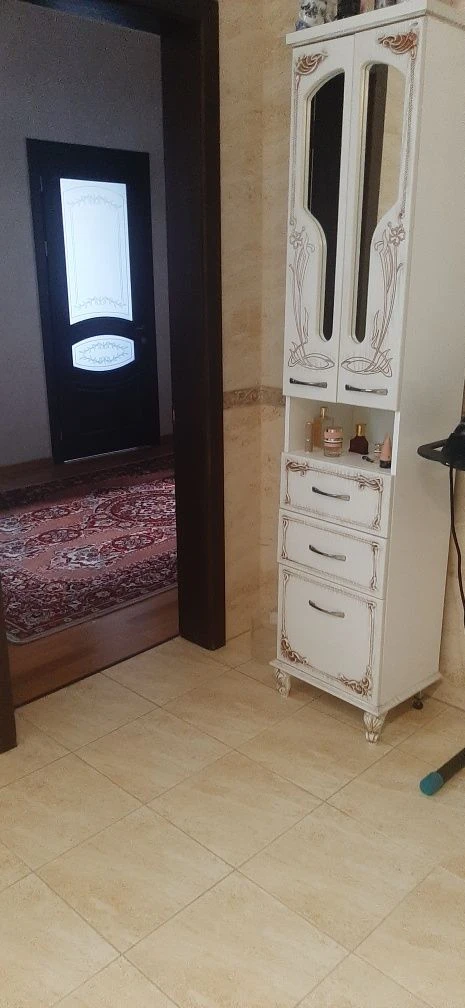 Selling a 3-room apartment without a % for the buyer, Center, Mironos