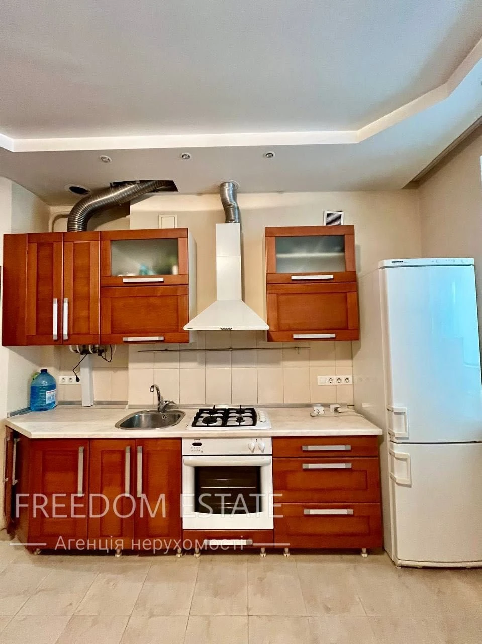 $75 thousand‼️Capital 3-room apartment 87 m2 / Stalinka‼️ Cold