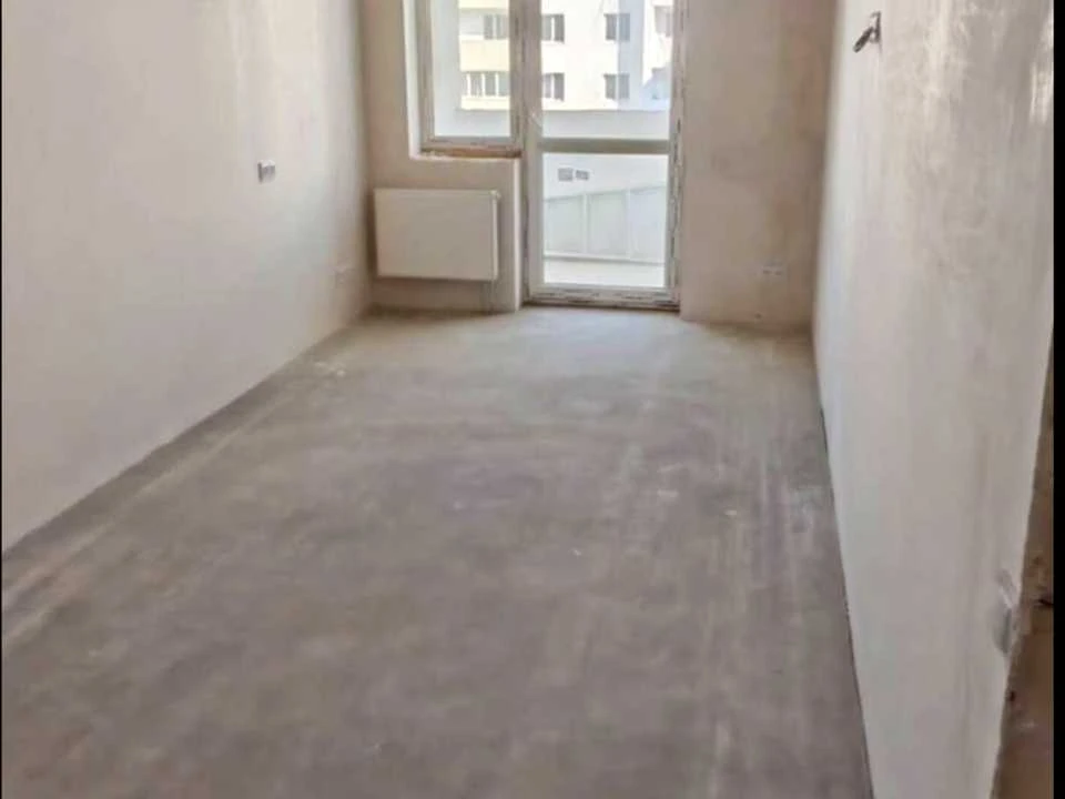 Apartment. Kharkiv, Myru St.