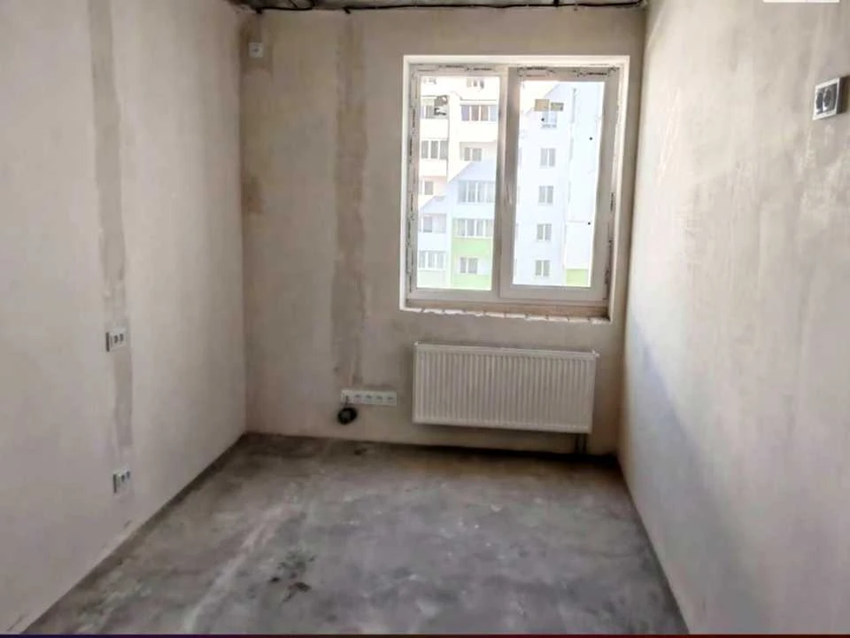 Apartment. Kharkiv, Myru St.
