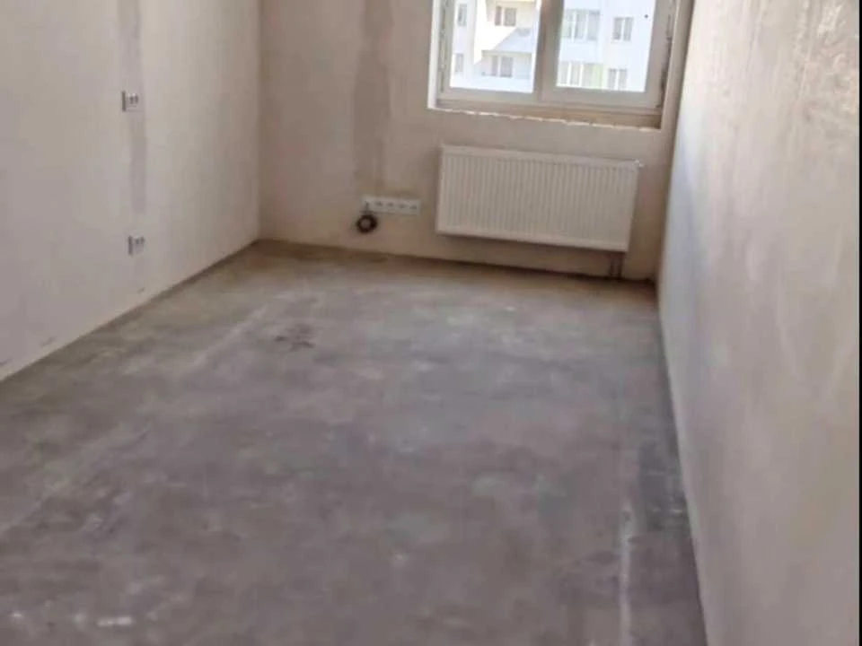 Apartment. Kharkiv, Myru St.