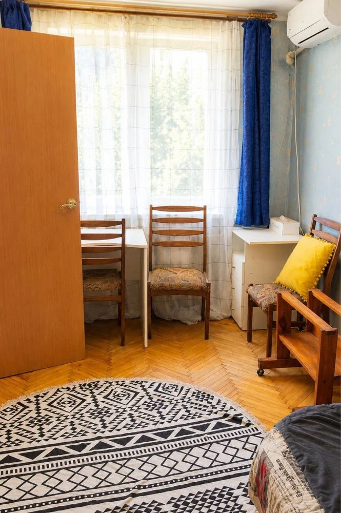 Urgently selling a two-room apartment in New Buildings Kharkiv