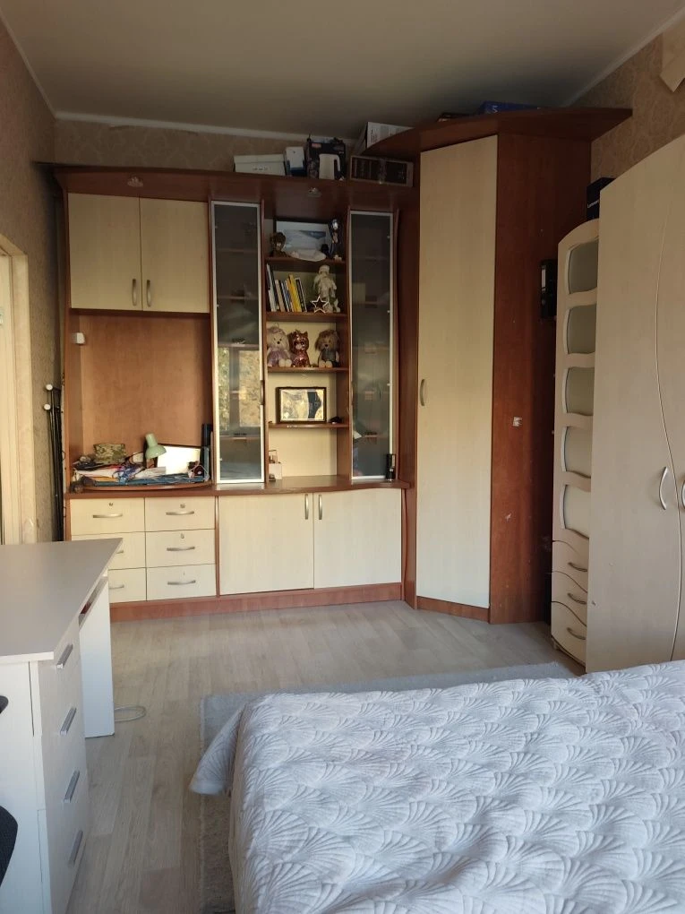 Selling a 3-room apartment in the center of Kharkov!