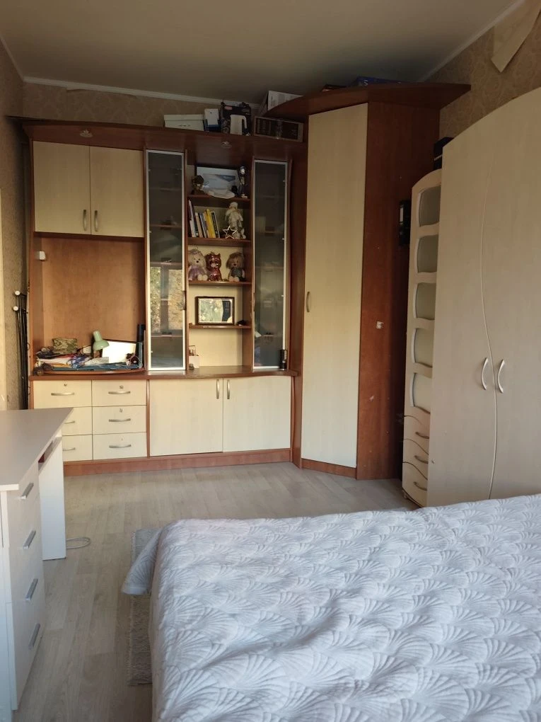 Selling a 3-room apartment in the center of Kharkov!