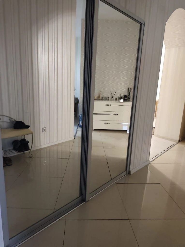 Selling a 3-room apartment in the center of Kharkov!