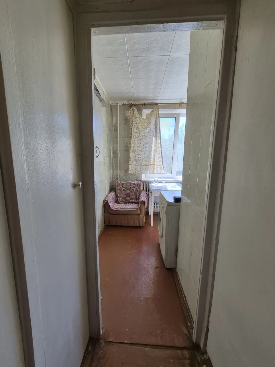LS13 Alekseevskaya metro station, 1 apartment on the 3rd floor for sale.