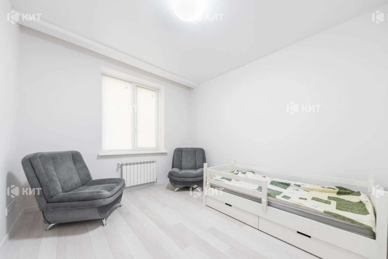 3 rooms, 95.8 sq. m. Povstannya (Uprising, Defenders of Ukraine, Residential Complex Iskry
