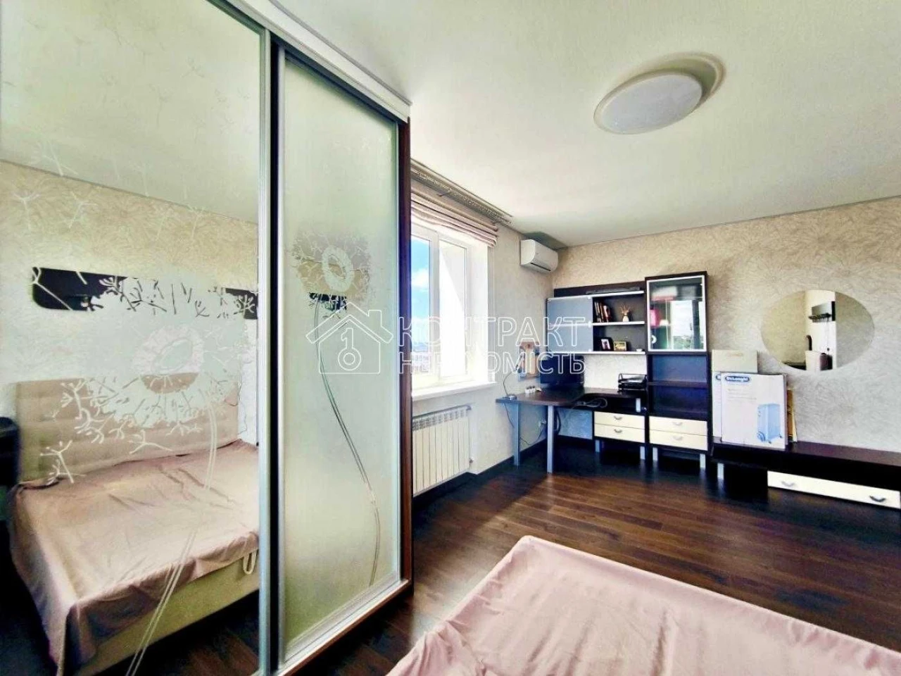 For sale, 3-room apartment. 128A, Heroyiv Kharkiv Ave.
