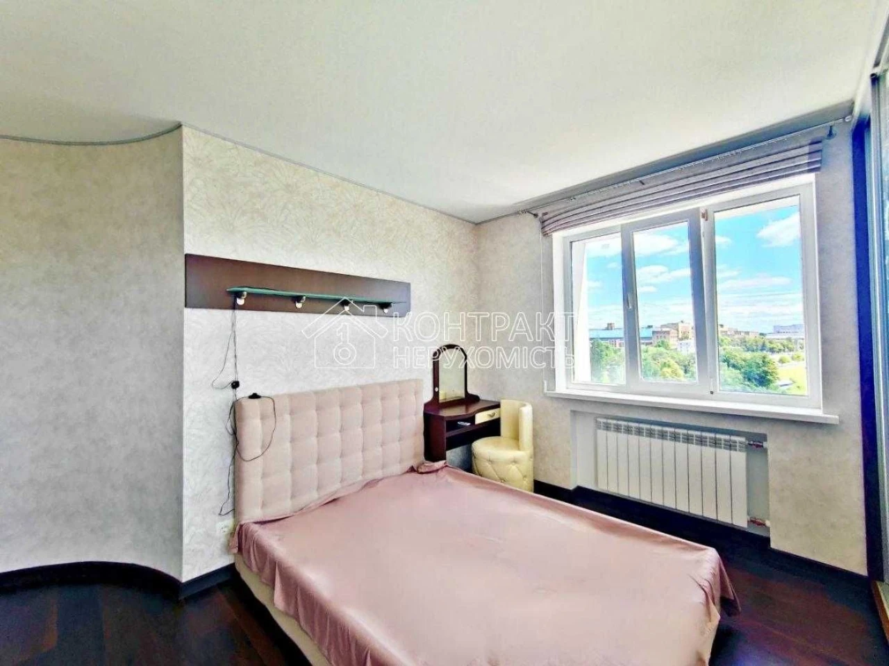 For sale, 3-room apartment. 128A, Heroyiv Kharkiv Ave.