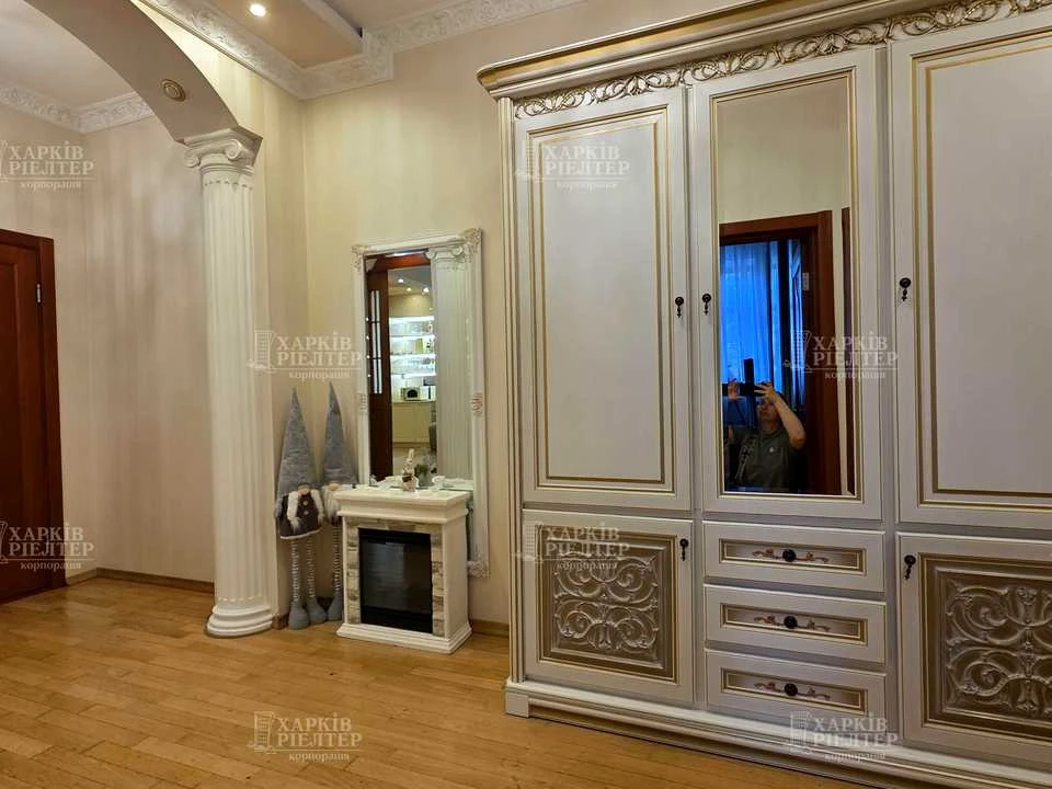 Apartment. Kharkiv, Kyrgyzka St.