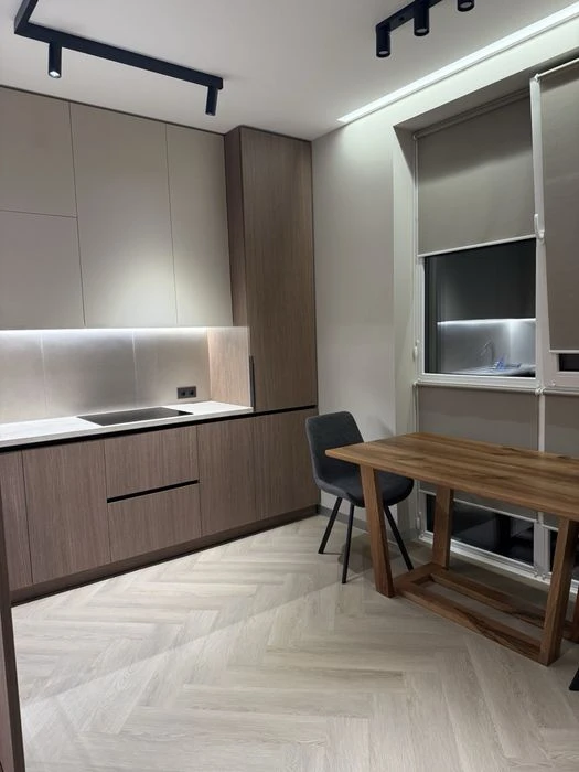 Продаж 1 кімнатної квартири , центр м. Ужгород, вул. Кошицьк