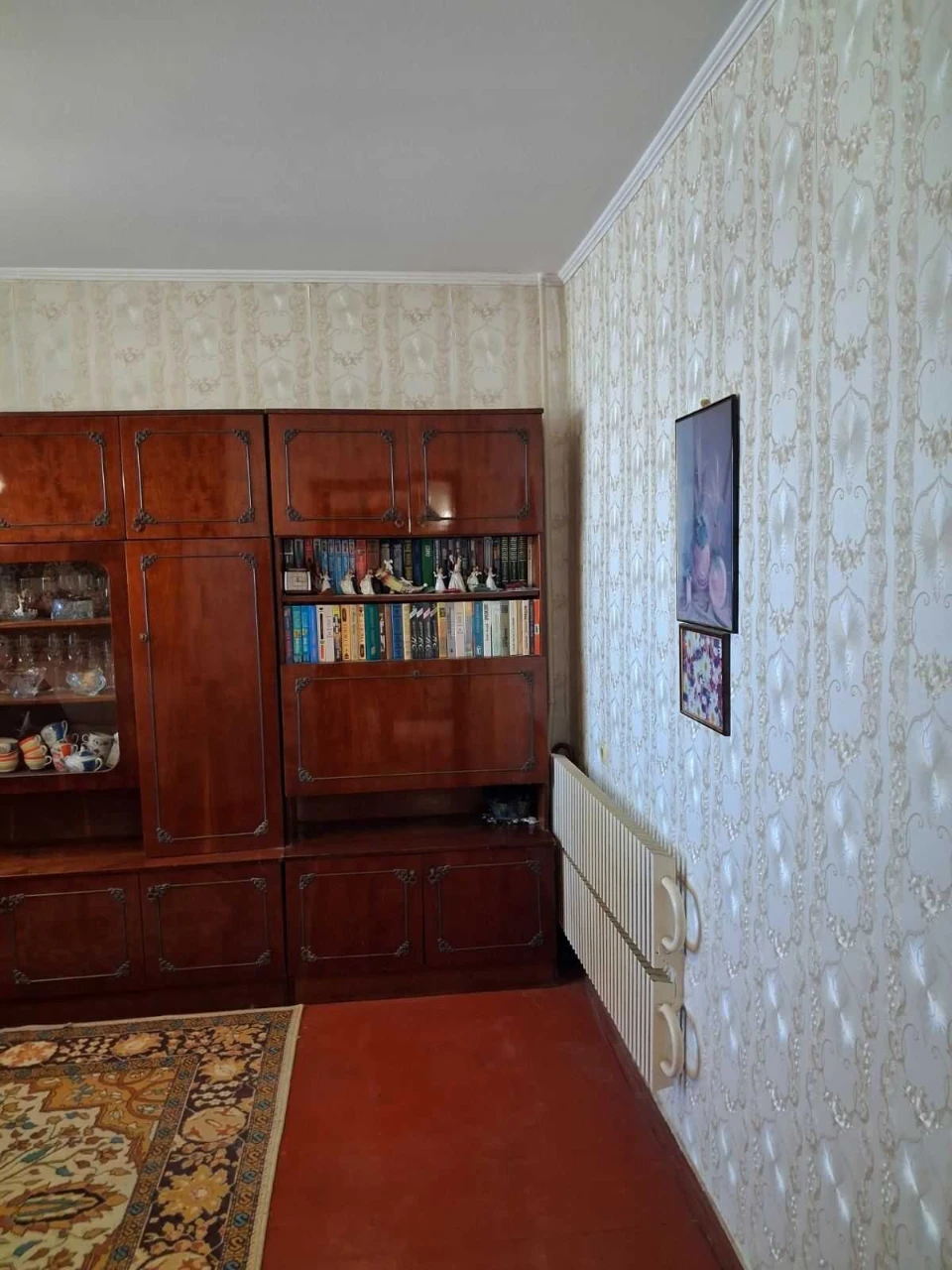 Urgent sale of 3-room apartment with a view, Alekseevka, Pobed