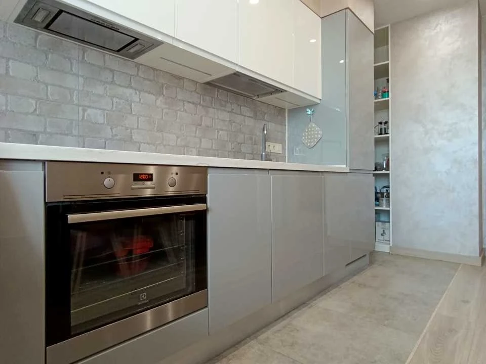 Apartment. Kharkiv, Myroslava Mysly St. (Tsilinogradska)