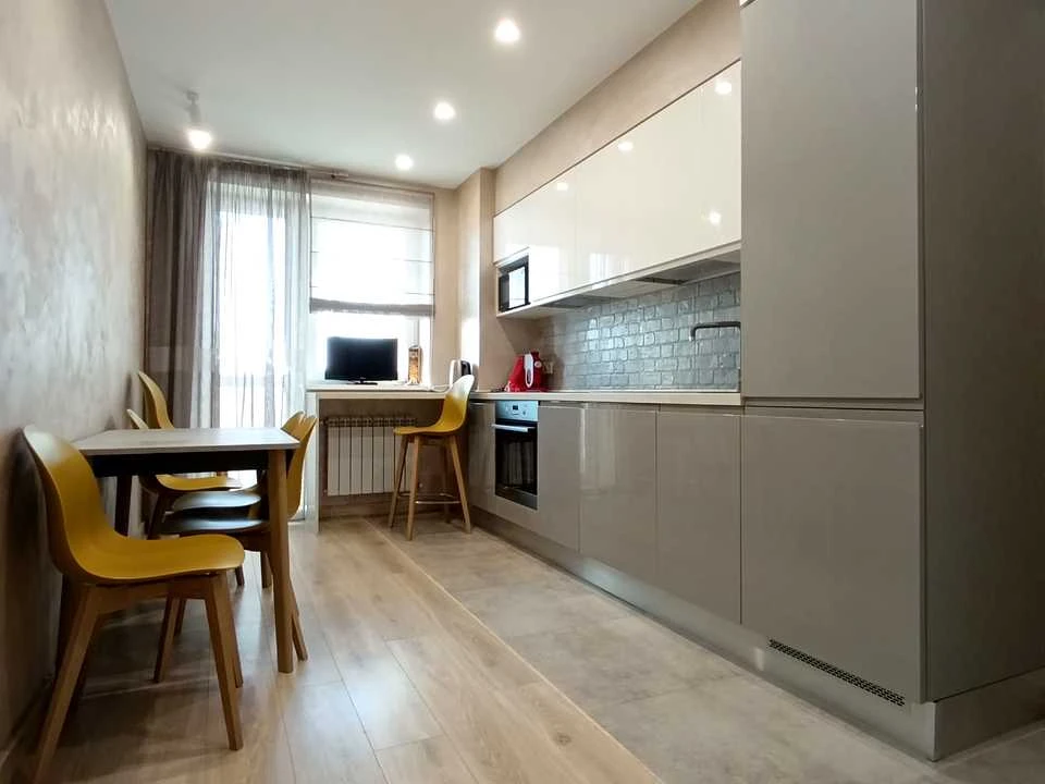 Apartment. Kharkiv, Myroslava Mysly St. (Tsilinogradska)