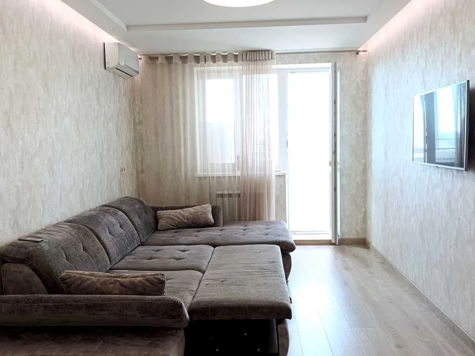 Apartment. Kharkiv, Myroslava Mysly St. (Tsilinogradska)