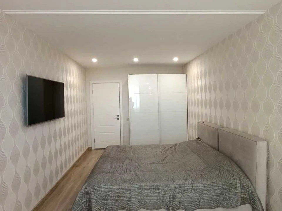 Apartment. Kharkiv, Myroslava Mysly St. (Tsilinogradska)