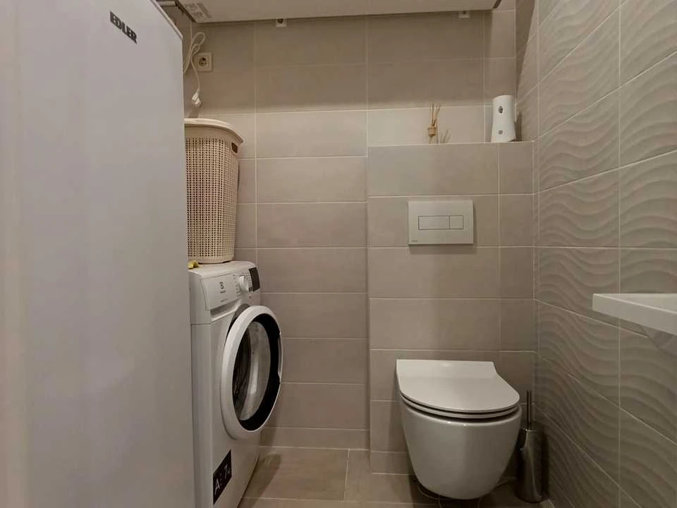 Apartment. Kharkiv, Myroslava Mysly St. (Tsilinogradska)