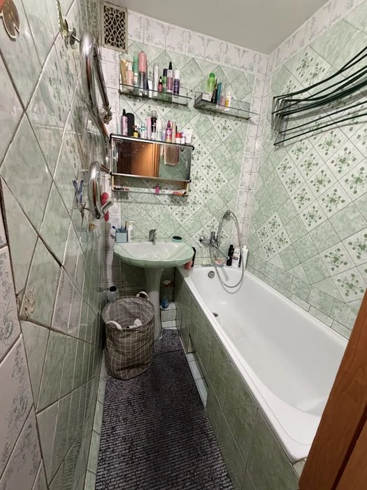 Two-room apartment for sale. Airport.