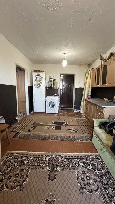 For sale: 2-bedroom studio apartment, 34 m2, Stroitelnaya St., 29, Yar. Mu metro station