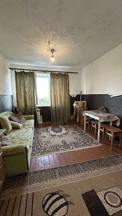 For sale: 2-bedroom studio apartment, 34 m2, Stroitelnaya St., 29, Yar. Mu metro station