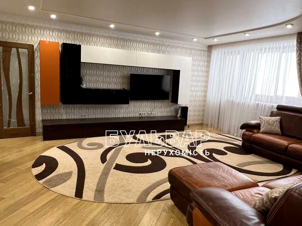 Apartment. Kharkiv, Sobornosti Ukrainy St. (Friendship of Peoples)
