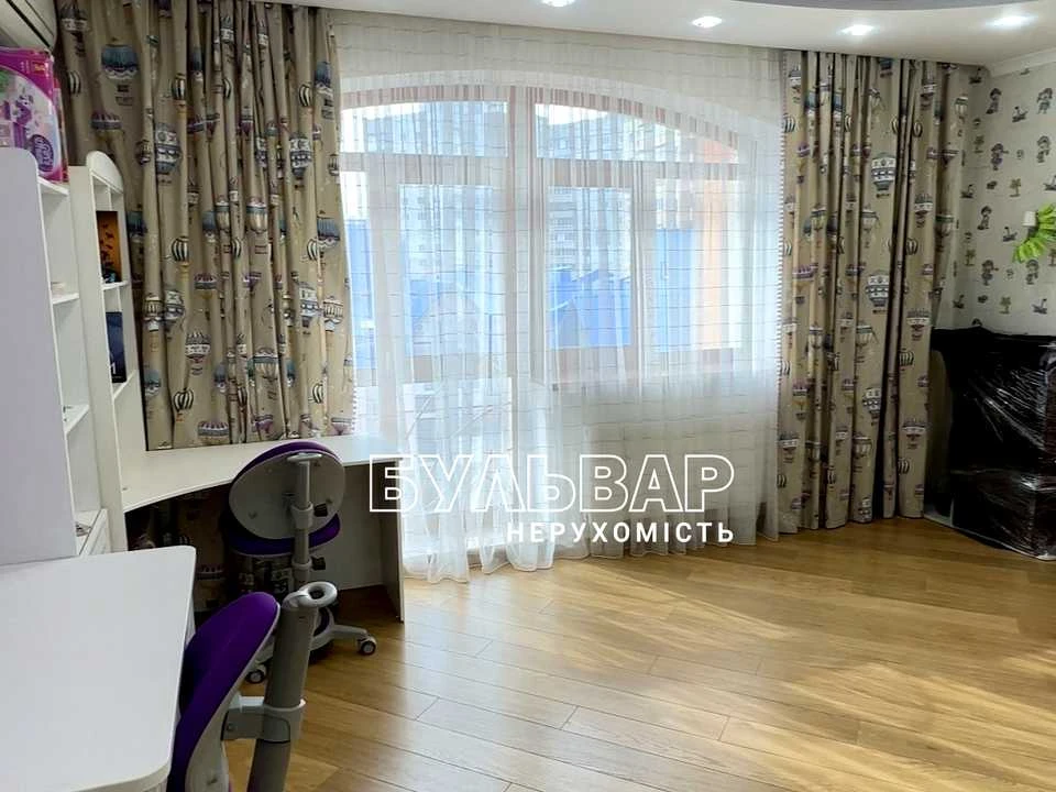 Apartment. Kharkiv, Sobornosti Ukrainy St. (Friendship of Peoples)