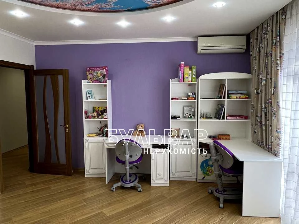 Apartment. Kharkiv, Sobornosti Ukrainy St. (Friendship of Peoples)