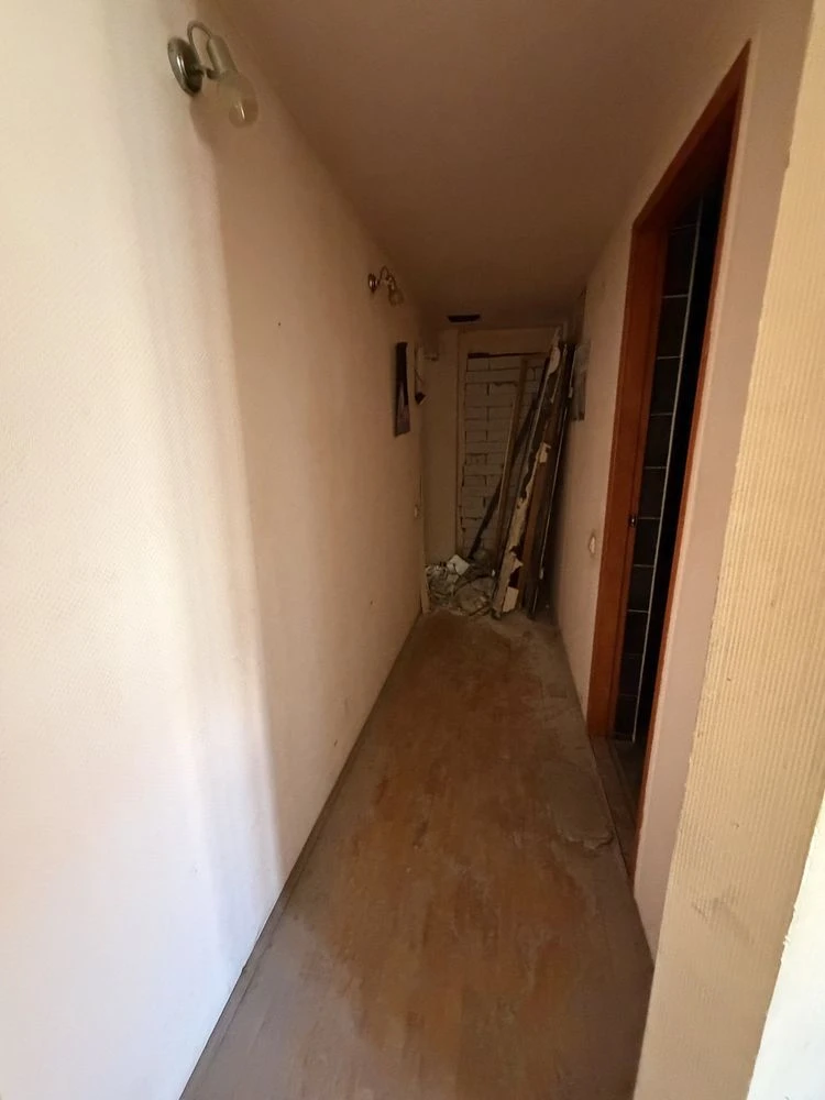 Nauki 32! One-bedroom apartment for sale, 32 m2, ready for renovation. 2/5