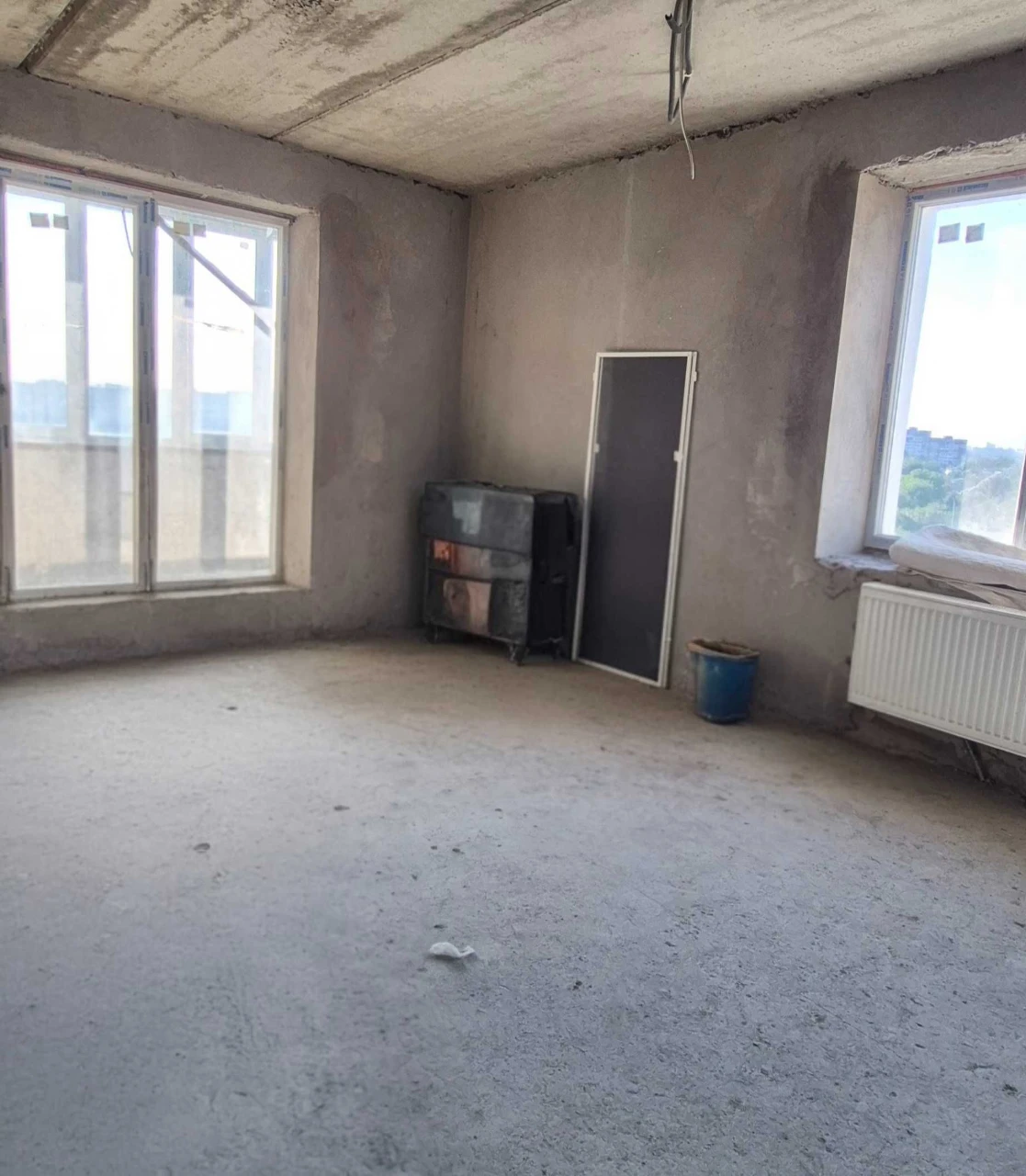 I am selling a 4-room, two-story apartment in the residential complex "Rohansky",