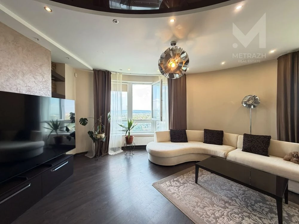 $145,000‼️Residential Complex Svetly Dom‼️Three Bedrooms 130 m2! Metro 23 Avgus