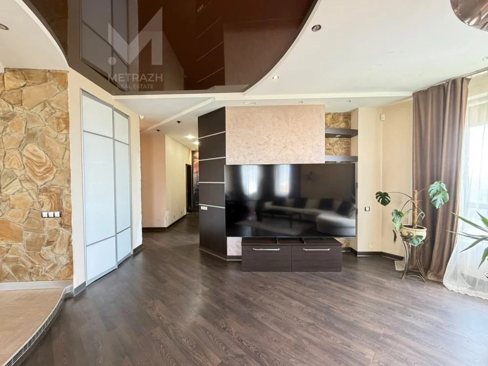 $145,000‼️Residential Complex Svetly Dom‼️Three Bedrooms 130 m2! Metro 23 Avgus