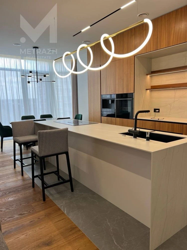 ‼️AZARIN RC‼️ THE BEST APARTMENT in Kharkov! 200 m2! THREE BEDROOMS
