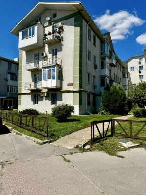 Selling a two-level apartment with an attic in the Zhuravlevsky residential complex.