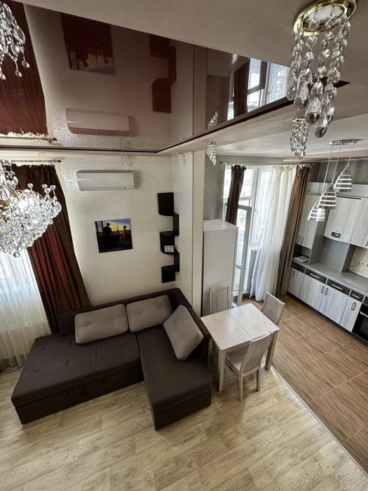 Selling a two-level apartment with an attic in the Zhuravlevsky residential complex.