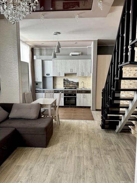 Selling a two-level apartment with an attic in the Zhuravlevsky residential complex.