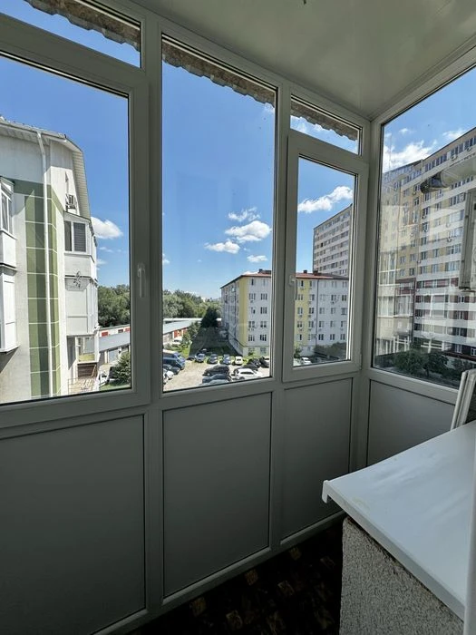 Selling a two-level apartment with an attic in the Zhuravlevsky residential complex.