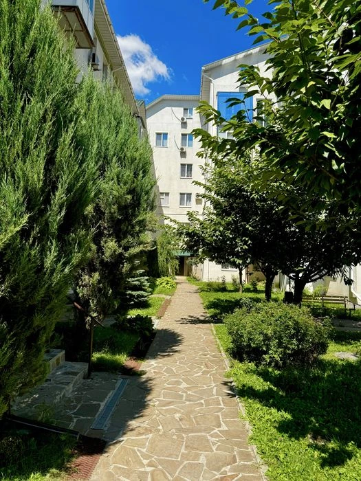 Selling a two-level apartment with an attic in the Zhuravlevsky residential complex.