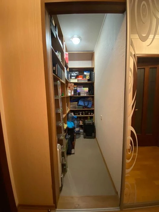 Apartment for sale in a new building near Levada metro station, 3 minutes away.