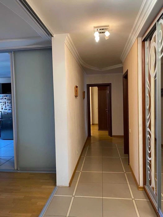 Apartment for sale in a new building near Levada metro station, 3 minutes away.