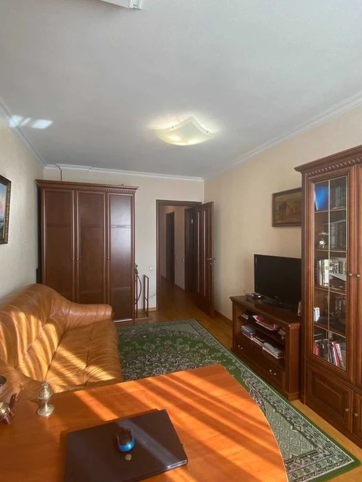 Apartment for sale in a new building near Levada metro station, 3 minutes away.
