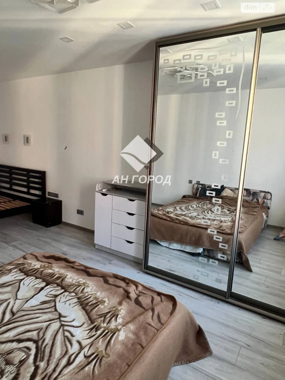 Sale Apartment Oleksiiivka